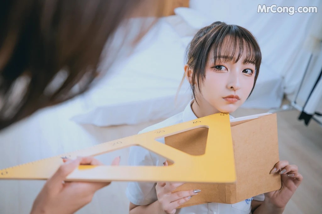 经典大瓜！大连极品美女护士艳照门视频再现,在那个没有美颜的时代这种颜值和身材真的是无敌的存在