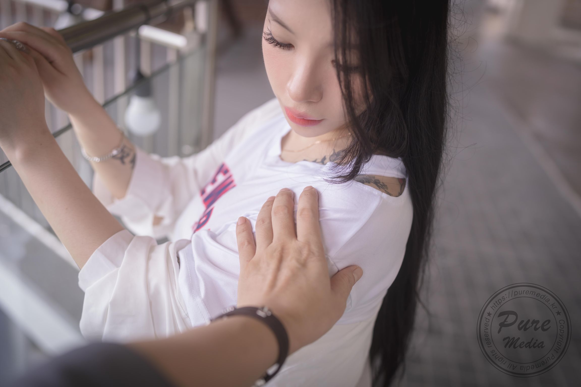 小胖约极品巨乳清纯校花美女开房操逼，被酒店针孔摄像头拍到，监控视频遭曝光
